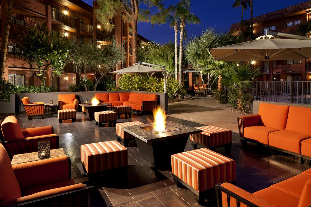 Holiday Inn And Suites Phoenix Airport North By Ihg Экстерьер фото