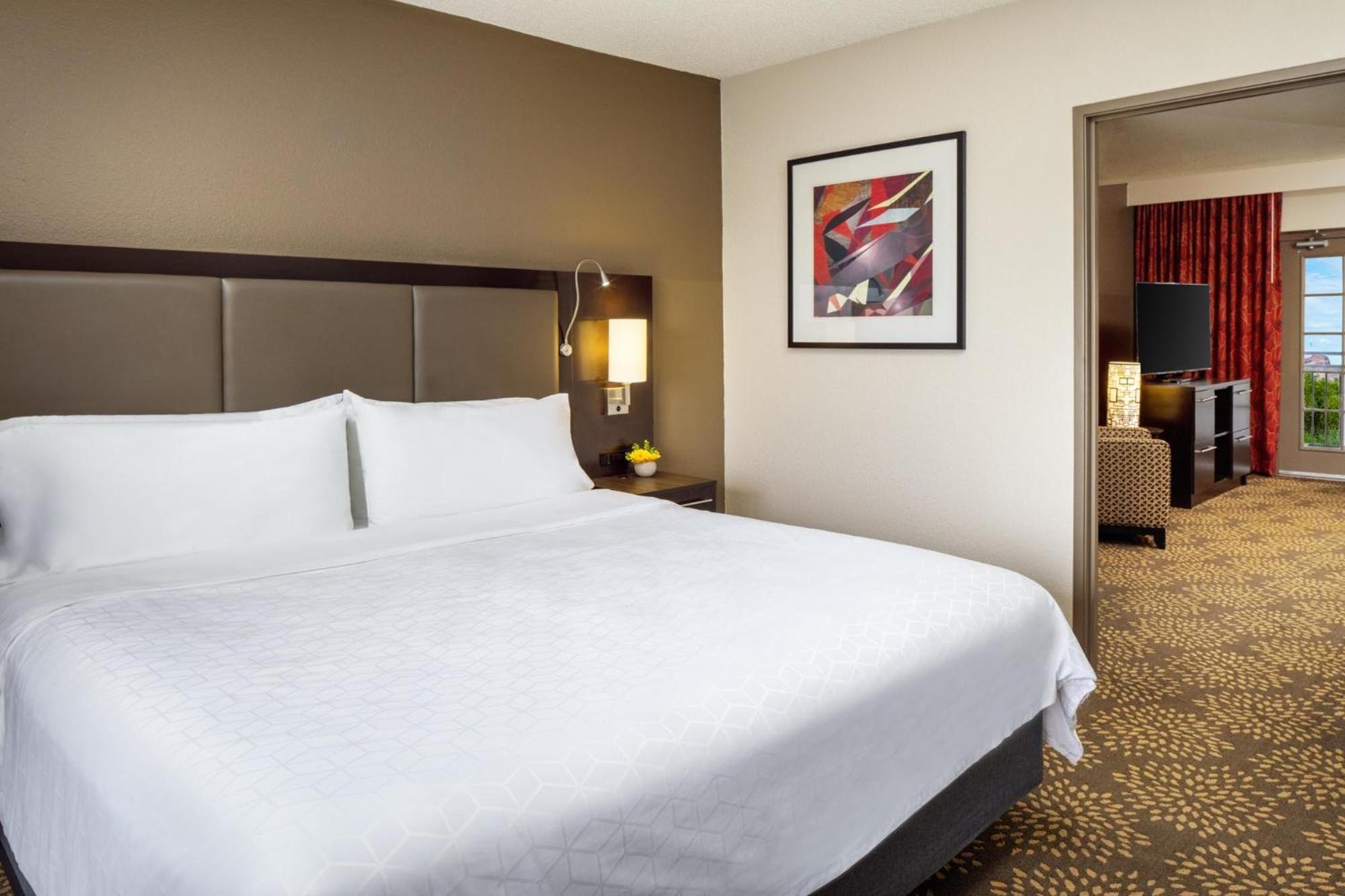 Holiday Inn And Suites Phoenix Airport North By Ihg Экстерьер фото