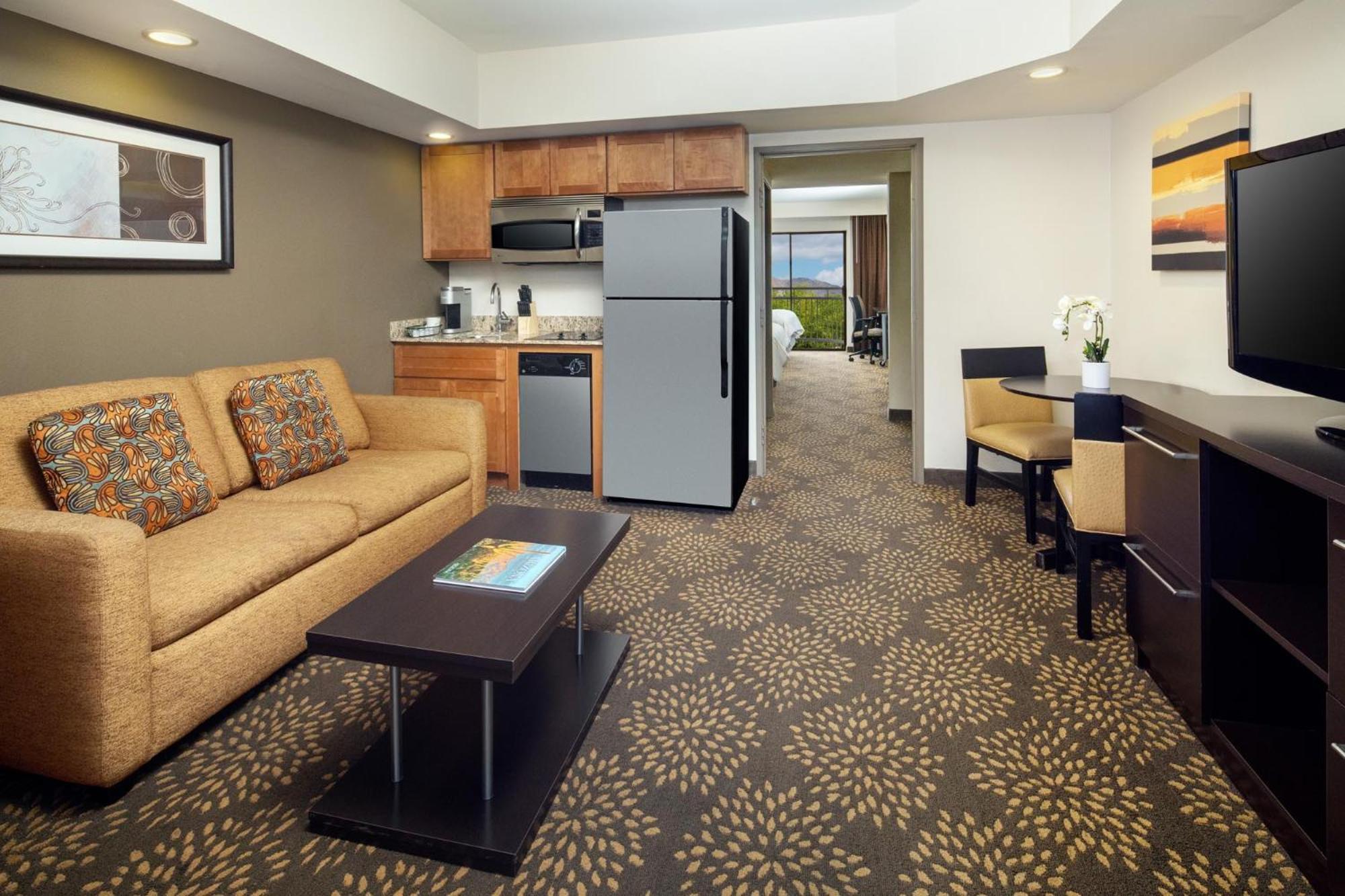 Holiday Inn And Suites Phoenix Airport North By Ihg Экстерьер фото